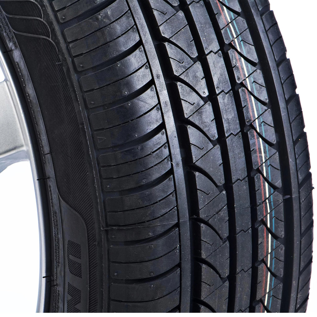 All Season 225/65R17 102H Passenger Tire K559615