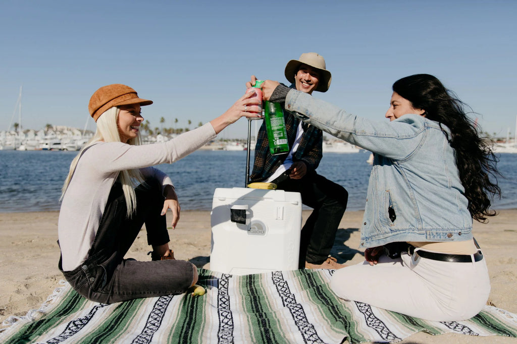 White 52 QT Wheeled Marine Cooler T23580