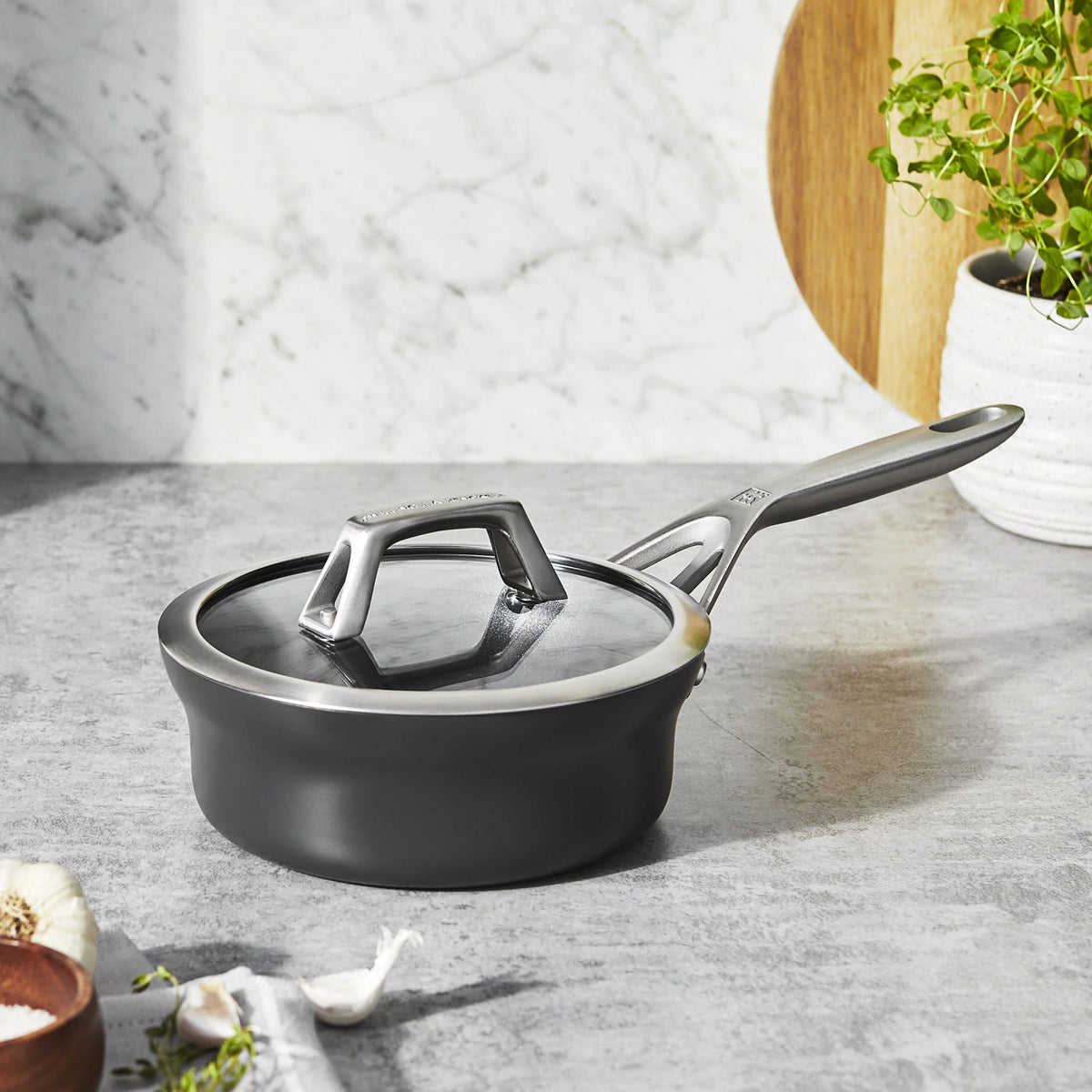 1.5 Qt Hard Anodized Non-Stick Sauce Pan K9824