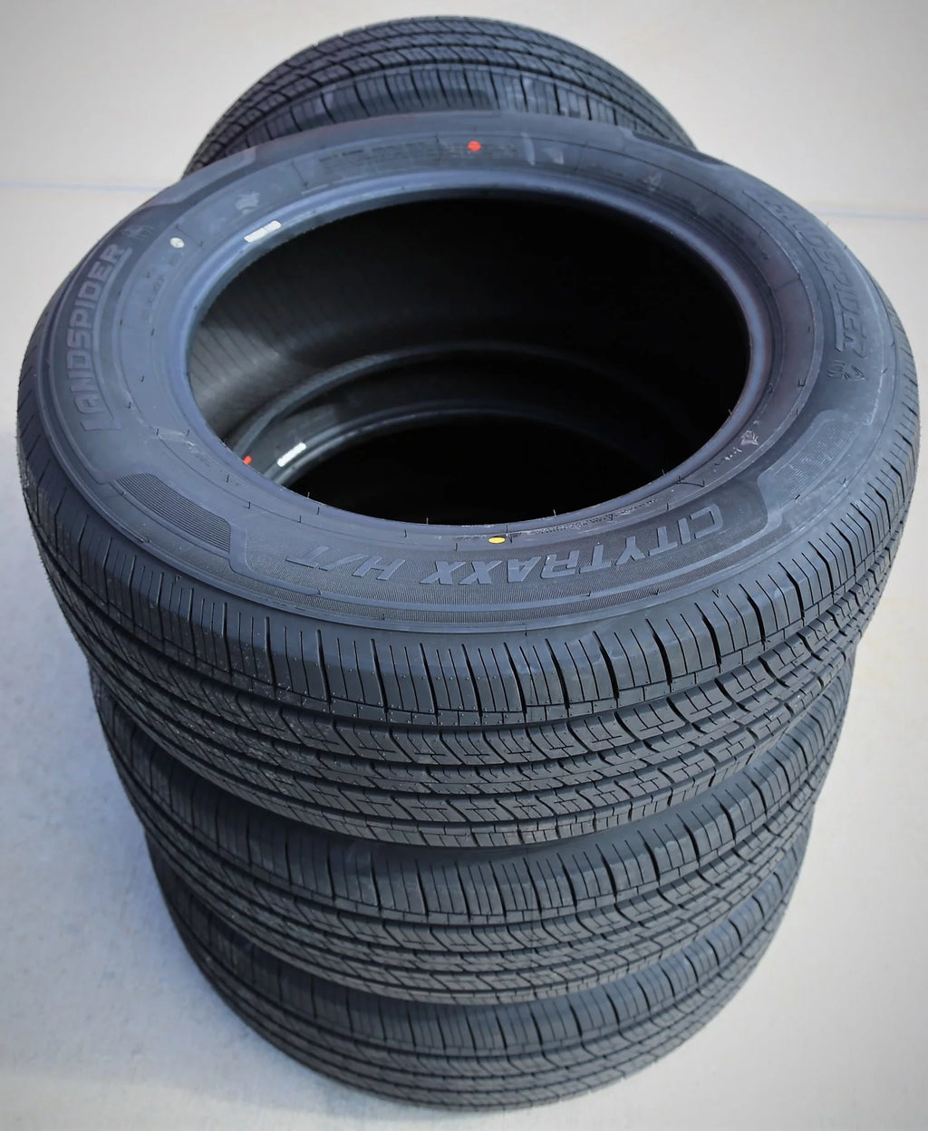 215/70R16 6 Ply Commercial Van Tire I815542