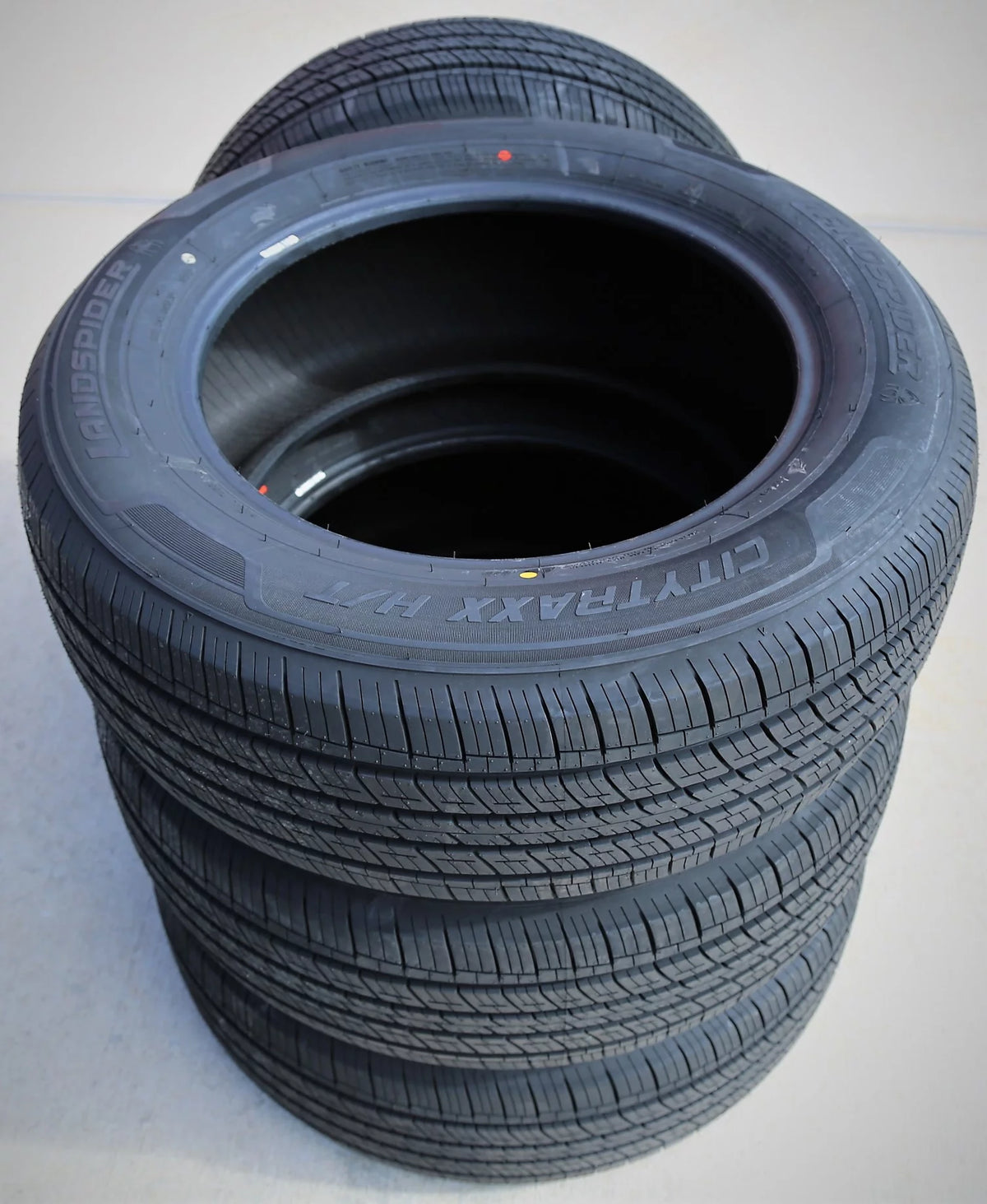 215/70R16 6 Ply Commercial Van Tire I815542