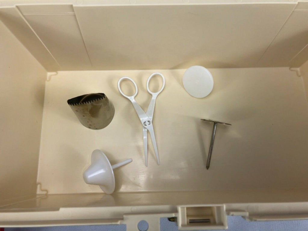 Cake Decorating Tool Caddy I90558