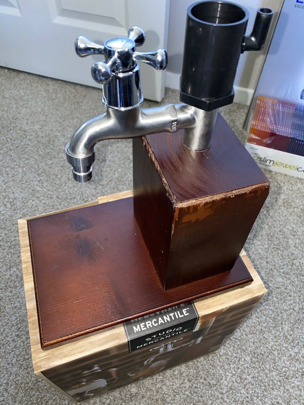 Vintage Wood Drink Dispenser Z36188