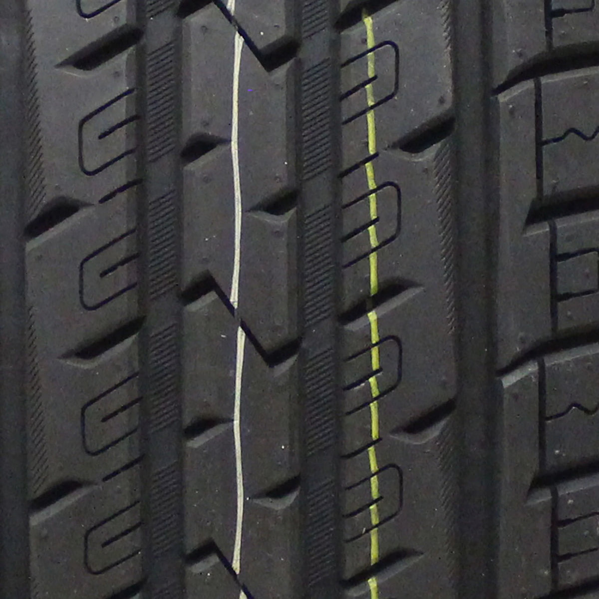 All Season 265/60R18 110H Passenger Tire N113
