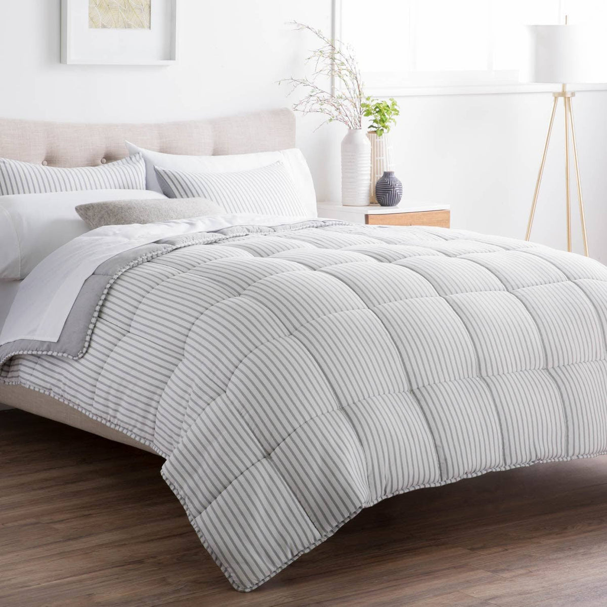 Striped Reversible Chambray Down Alternative Comforter Set Twin XL O99941