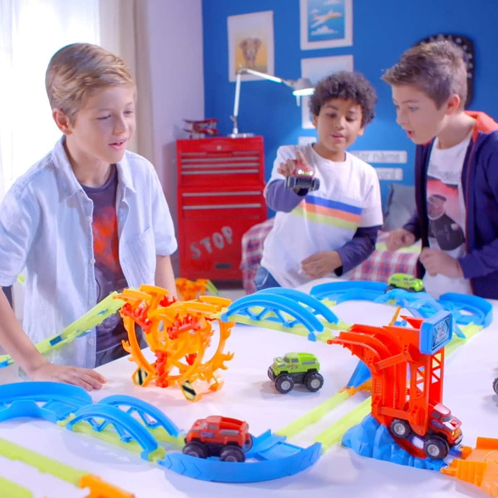 45 Pcs Race Car Track with 1 Car W744177
