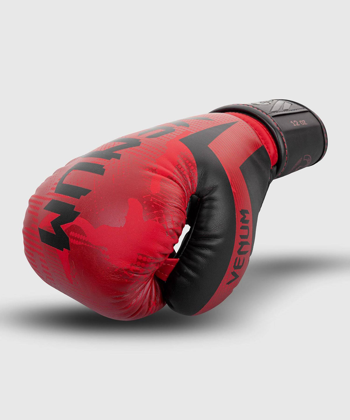 Red Camo 10 oz Boxing Gloves V97939