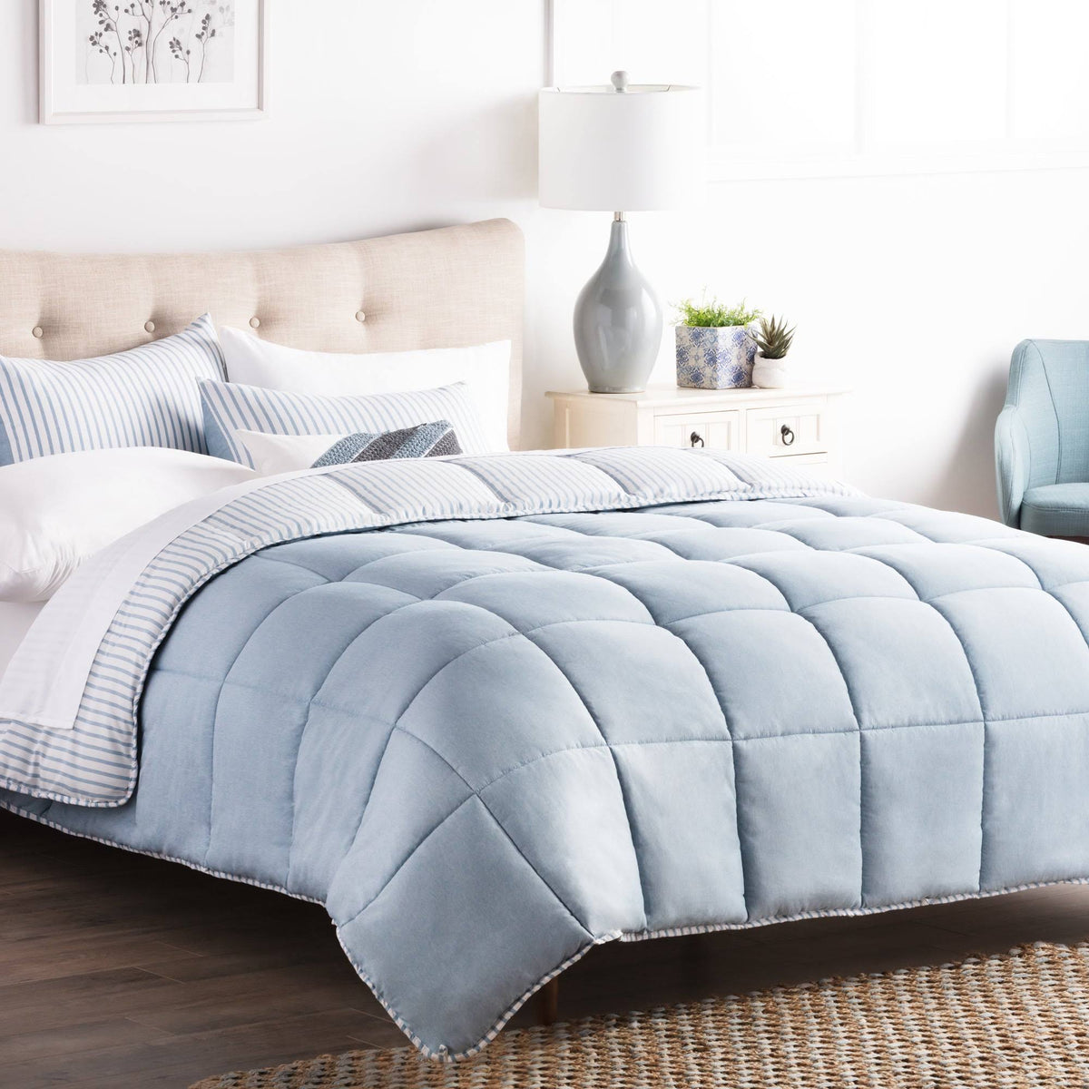 Striped Reversible Chambray Down Alternative Comforter Set Twin XL O99941