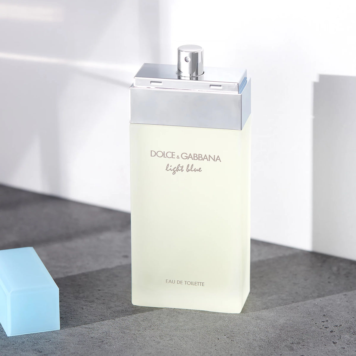 Light Blue Eau De Toilette 6.7 Oz C93605