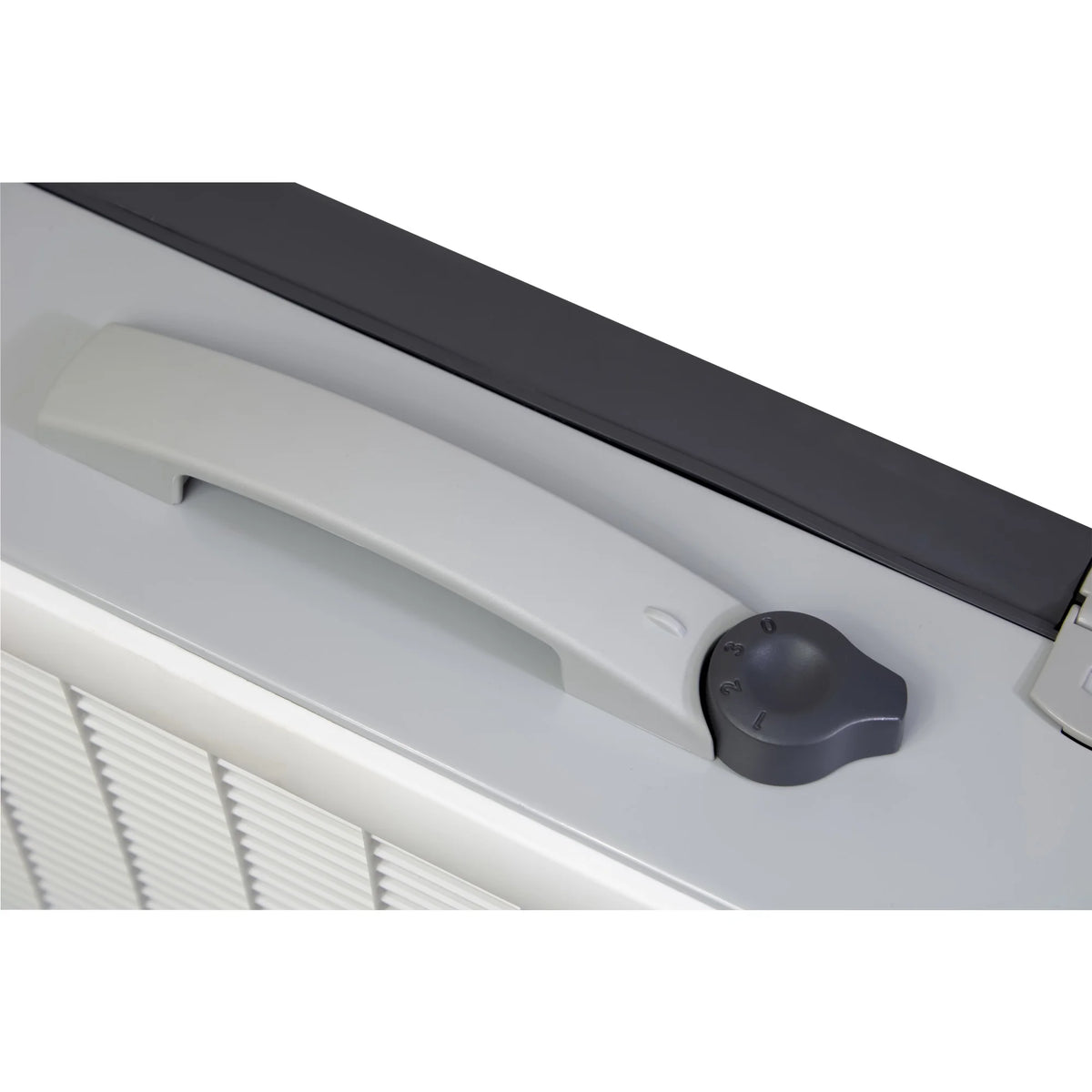 White 3-Speed 2-in-1 Box Fan and Air Purifier A534