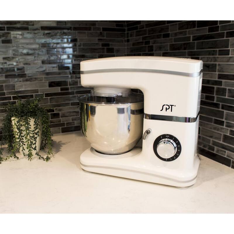 White 5.5 Qt 8-Speed Tilt Head Stand Mixer P580
