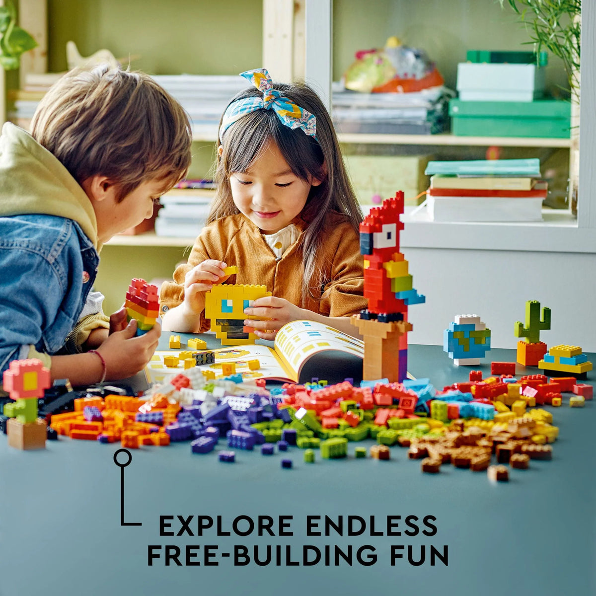 Classic Lots of Bricks Construction Toy Set Q834323