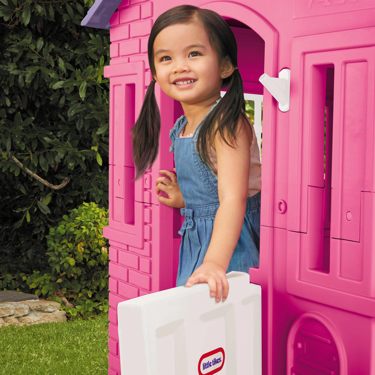 Pink Pretend Playhouse T164